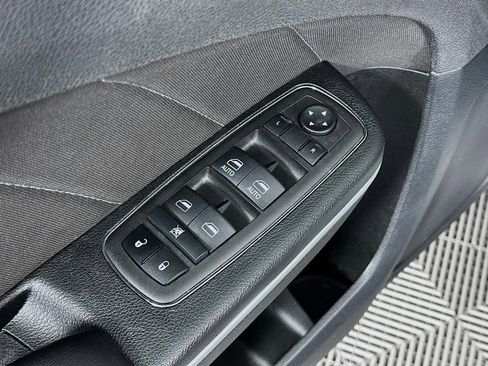 Used 2023 Dodge Charger SXT image 29