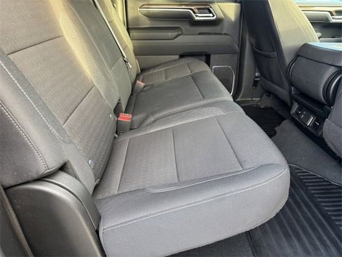 Used 2024 Chevrolet Silverado 1500 LT image 8