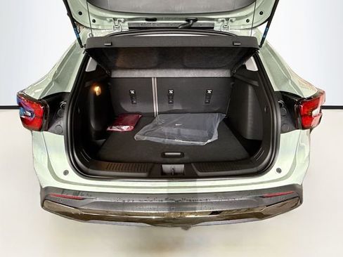 New 2026 Chevrolet Trax ACTIV w/ Sunroof Package image 27