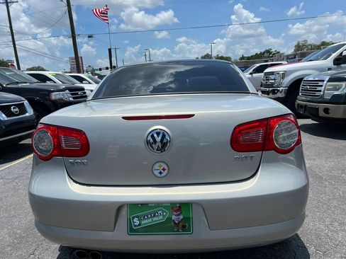 Used 2010 Volkswagen Eos Komfort FWD image 6