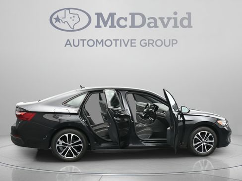 Used 2024 Volkswagen Jetta Sport FWD image 44