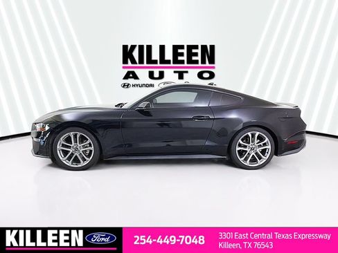 Used 2022 Ford Mustang Premium w/ Equipment Group 201A RWD image 4