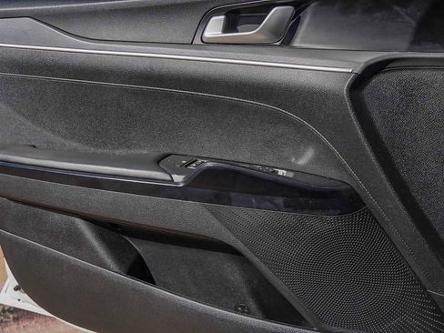 Used 2022 Kia K5 GT-Line image 22