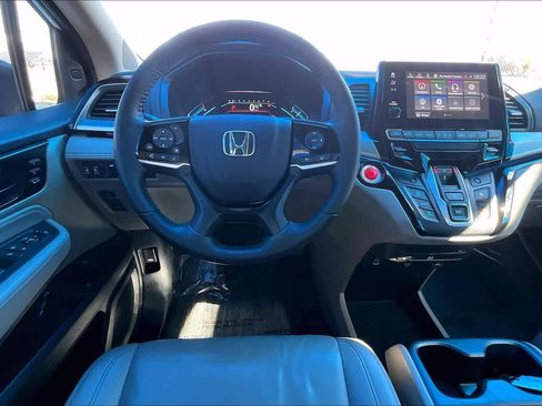 Used 2022 Honda Odyssey Touring image 6