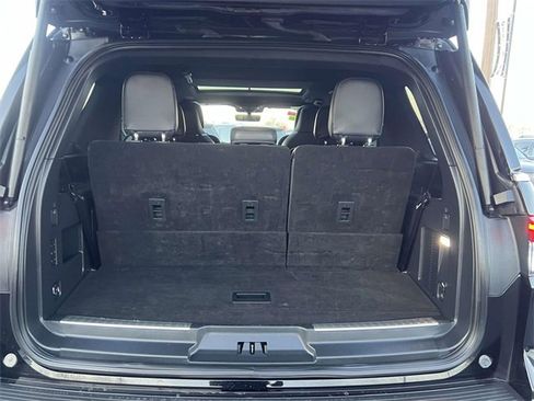 Certified 2022 Lincoln Navigator Reserve image 7