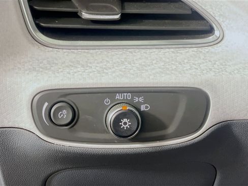 Used 2017 Chevrolet Bolt LT image 17