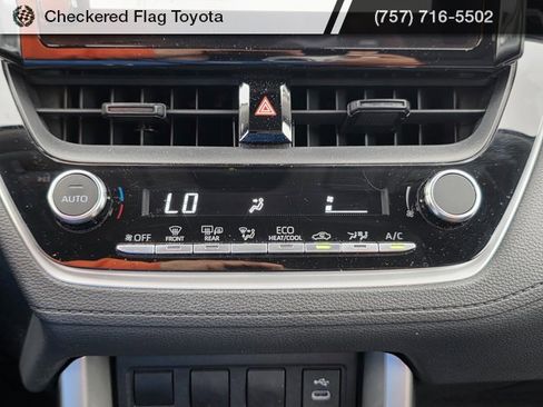 Used 2023 Toyota Corolla Cross LE image 17