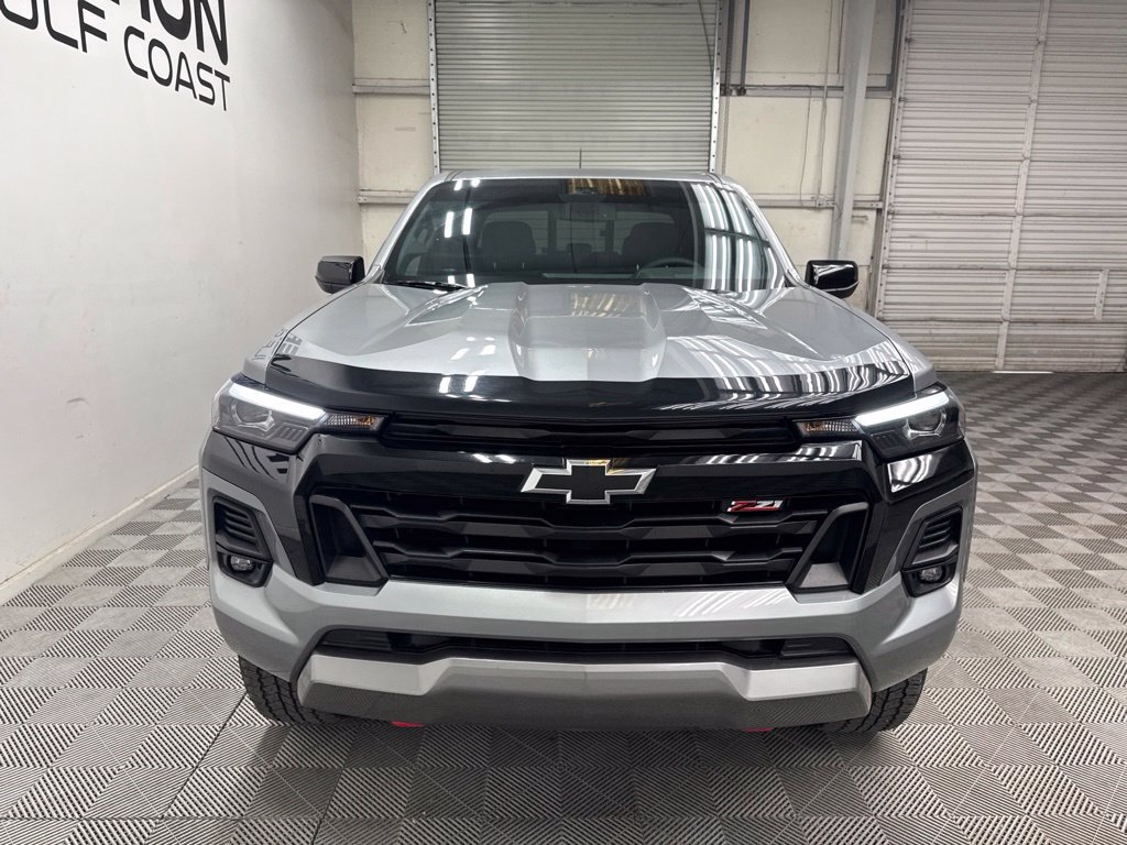 Used 2023 Chevrolet Colorado Z71 w/ Z71 Convenience Package 2 AWD/4WD image 9