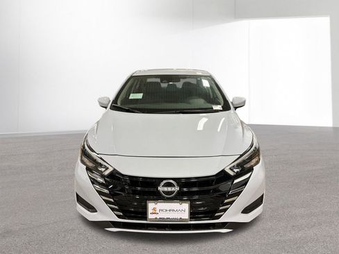 New 2025 Nissan Versa SV w/ Trunk Package image 25