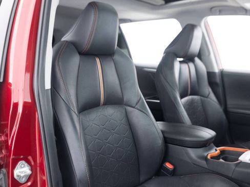 Used 2019 Toyota RAV4 Adventure w/ Cold Weather Package AWD/4WD image 26