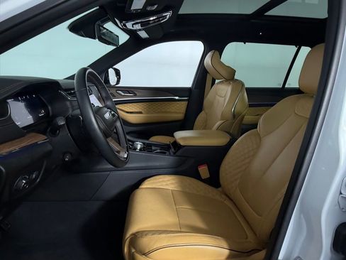 Used 2023 Jeep Grand Cherokee L Summit w/ Advanced Protech Group IV image 25