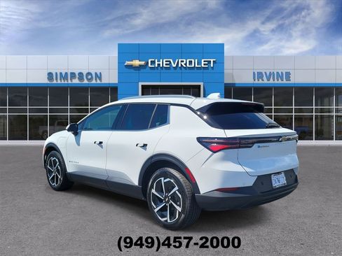 Used 2026 Chevrolet Equinox EV LT FWD image 6