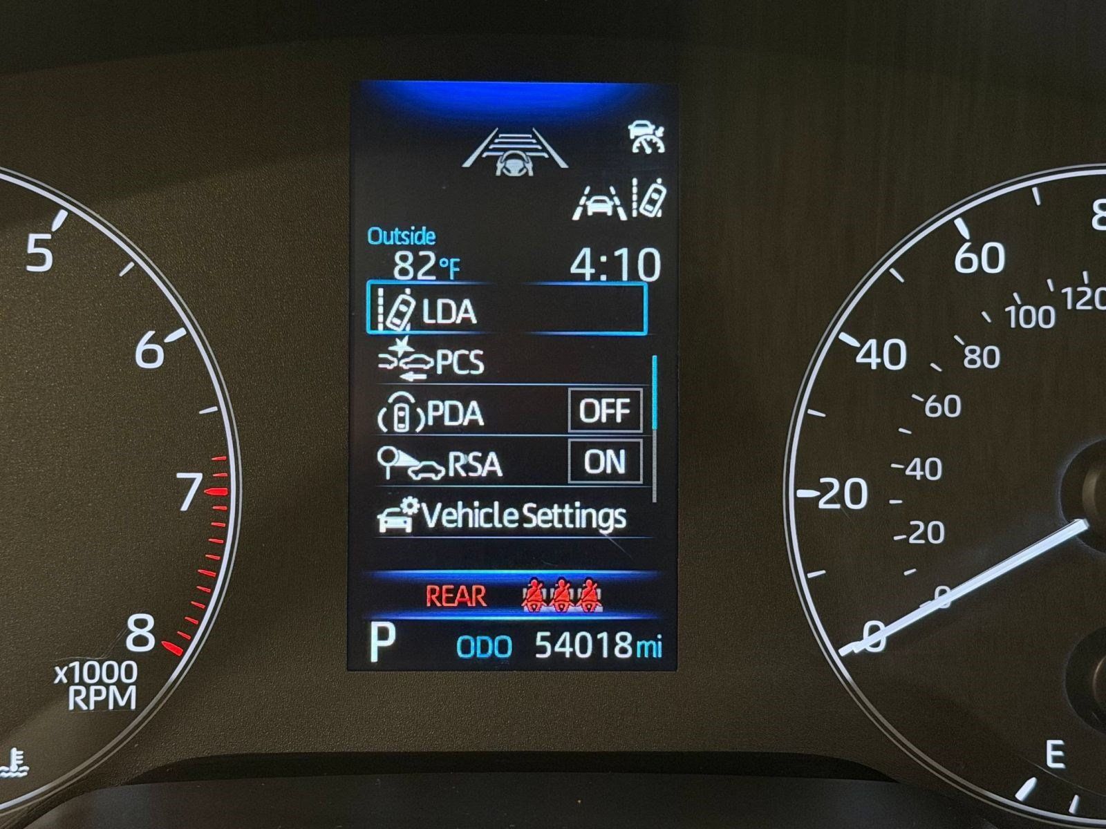 Used 2024 Toyota Corolla LE FWD image 22