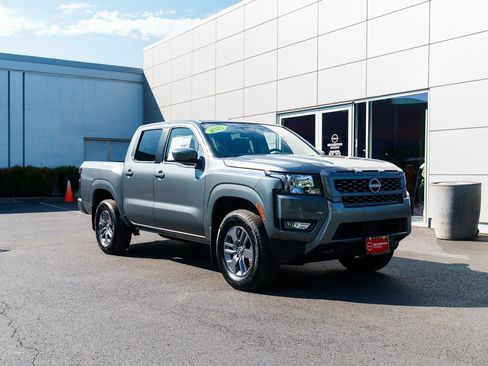 New 2025 Nissan Frontier SV w/ SV Convenience Package image 31