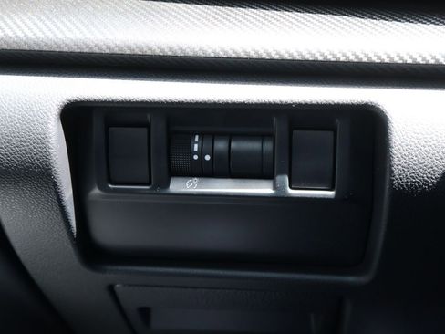 New 2026 Subaru Crosstrek 2.0i Premium AWD/4WD image 33