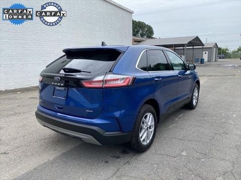 Used 2024 Ford Edge SEL image 2