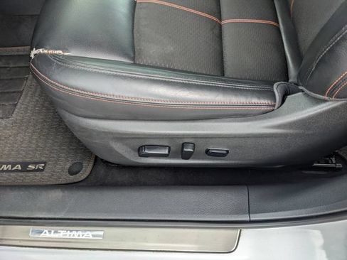 Used 2019 Nissan Altima 2.5 SR w/ SR Premium Package FWD image 23