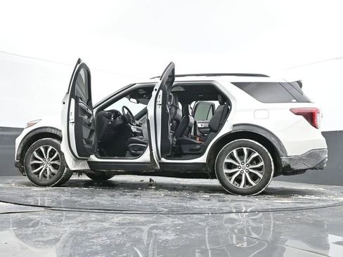 Used 2021 Ford Explorer ST w/ Premium Technology Package image 73