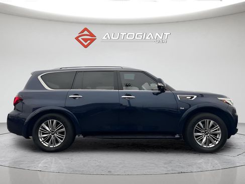 Used 2018 INFINITI QX80 Base w/ Driver Assistance Package image 9
