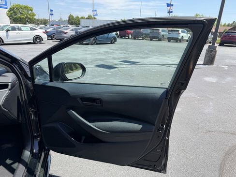 Used 2024 Toyota Corolla LE FWD image 15