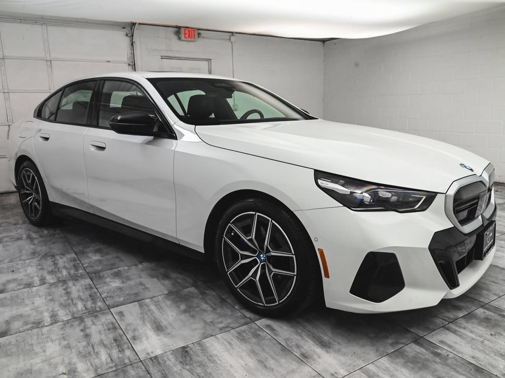 Used 2024 BMW i5 M60 w/ Premium Package AWD/4WD image 3