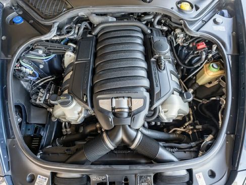 Used 2011 Porsche Panamera 4S image 29