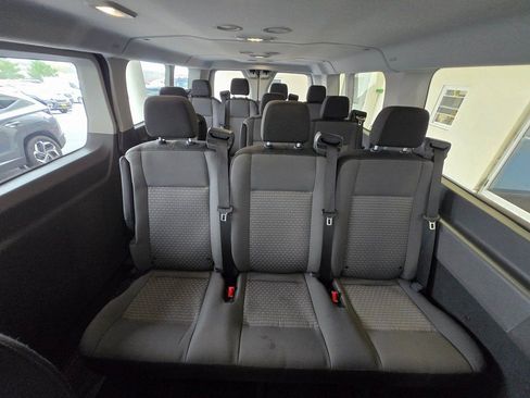 Used 2023 Ford Transit 350 XLT image 17