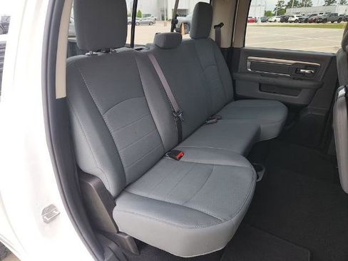 Used 2020 RAM 1500 Classic SLT AWD/4WD image 14