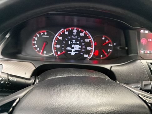 Used 2017 Honda Accord Sport image 24