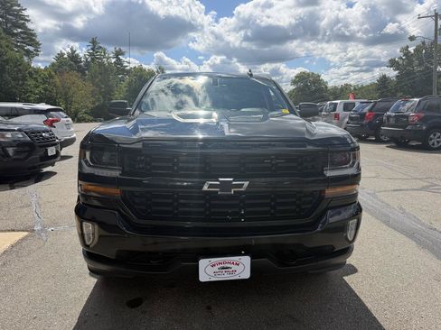 Used 2019 Chevrolet Silverado 1500 LT w/ All Star Edition AWD/4WD image 2