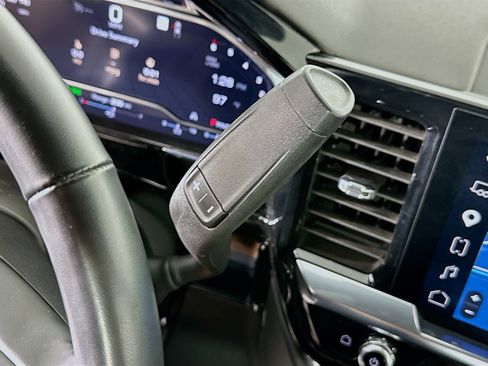 Used 2025 GMC Sierra 1500 SLT image 24