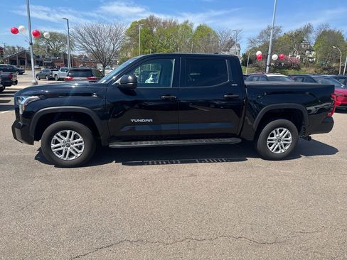 Used 2024 Toyota Tundra SR5 AWD/4WD image 4
