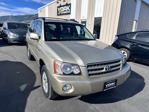 Used 2002 Toyota Highlander Limited AWD/4WD image 1