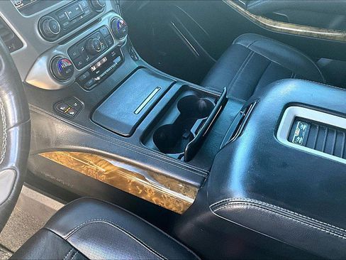 Used 2017 GMC Yukon Denali w/ Open Road Package image 15