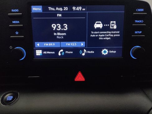 Used 2025 Hyundai Elantra Sport FWD image 25