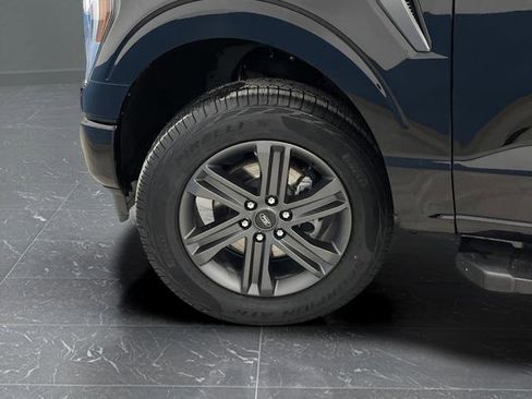 Used 2023 Ford F150 Lariat w/ Equipment Group 502A High image 42