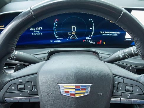 Certified 2024 Cadillac XT4 Premium Luxury image 35