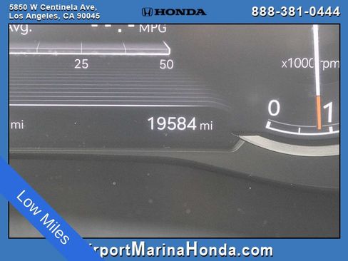 Used 2023 Genesis G70 2.0T w/ Sport Prestige Package RWD image 2