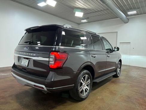 Used 2024 Ford Expedition Limited AWD/4WD image 34
