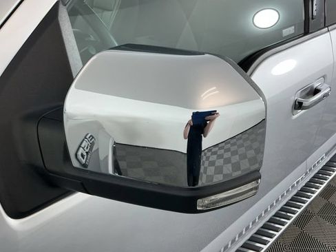 Used 2018 Ford F150 Lariat w/ Equipment Group 502A Luxury AWD/4WD image 10