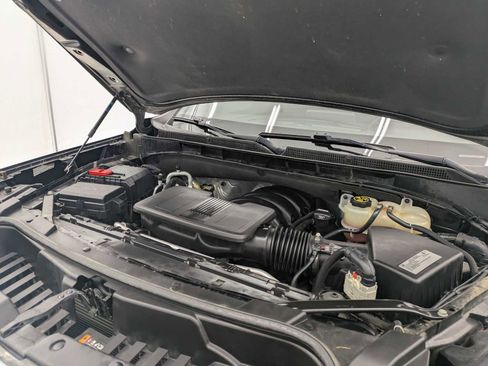 Used 2021 GMC Yukon AT4 w/ AT4 Premium Plus Package AWD/4WD image 16