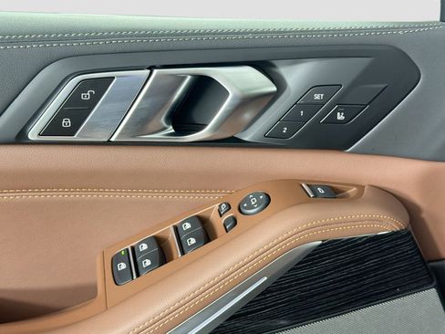 New 2026 BMW X5 xDrive40i w/ M Sport Package image 17