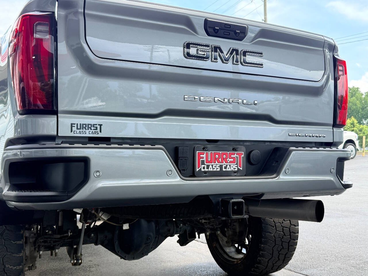 Used 2024 GMC Sierra 2500 Denali w/ Denali Reserve Package AWD/4WD image 8