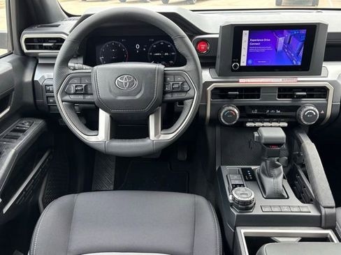 New 2026 Toyota Tacoma TRD Off-Road AWD/4WD image 10