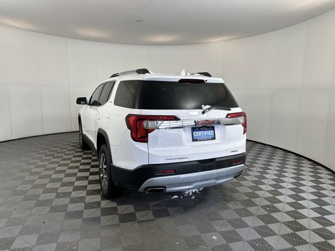 Used 2023 GMC Acadia SLE w/ Driver Convenience Package image 9