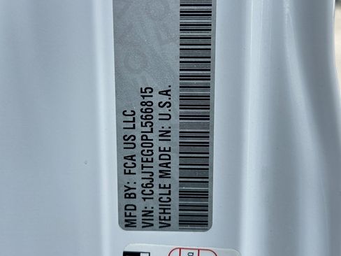 Used 2023 Jeep Gladiator Mojave w/ LED Lighting Group image 21