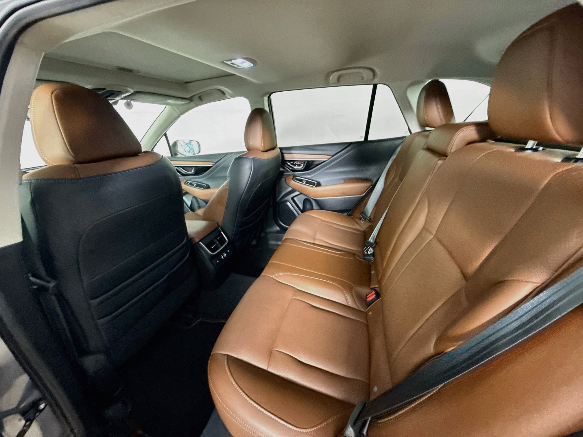 Used 2024 Subaru Outback Touring AWD/4WD image 30