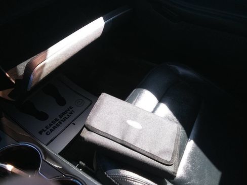 Used 2016 Ford Explorer XLT w/ Equipment Group 202A image 42