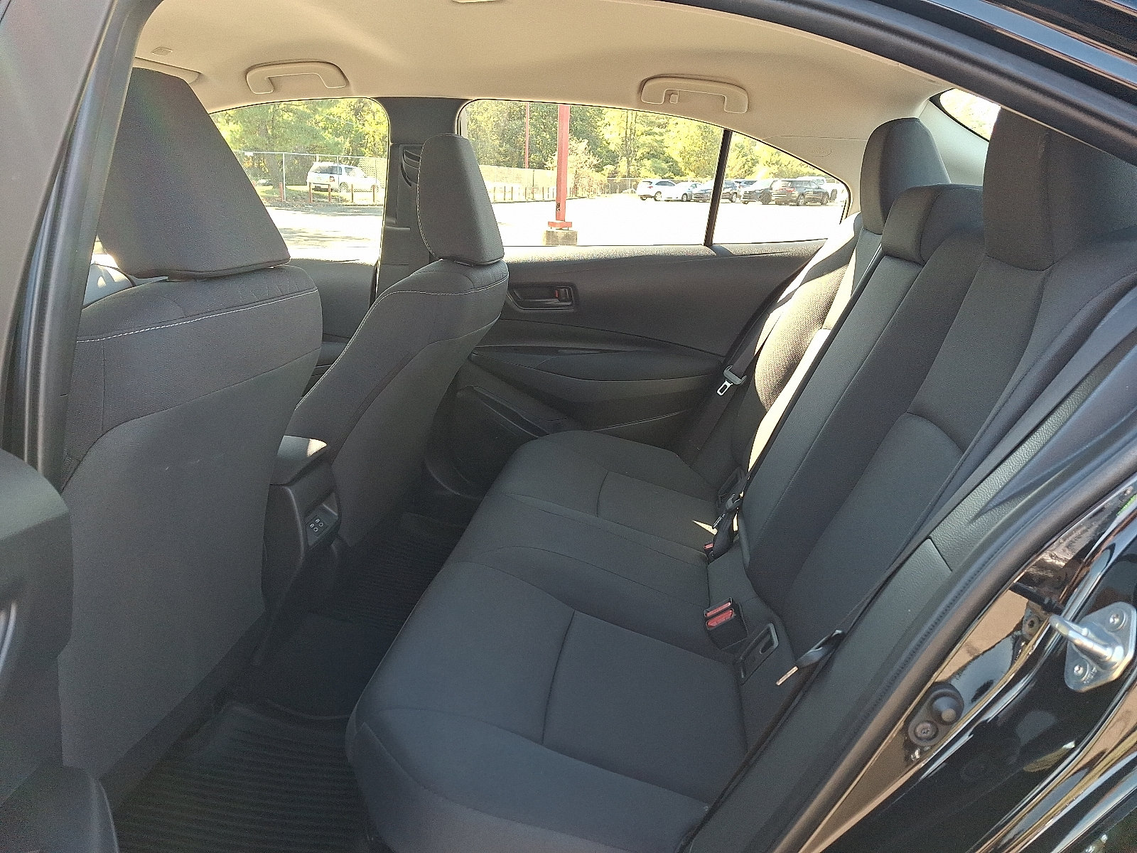 Certified 2025 Toyota Corolla LE AWD/4WD image 11