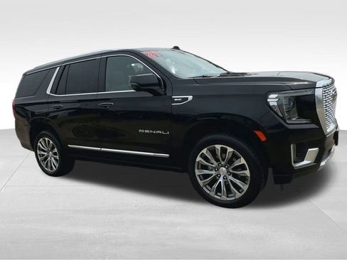 Certified 2021 GMC Yukon Denali w/ Denali Ultimate Package image 3